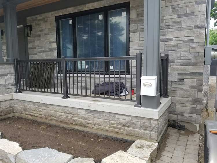 Aluminum Railings-Glass Railings Installed in Brampton